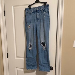 Old Navy Light Blue Distressed Straight Leg Jeans